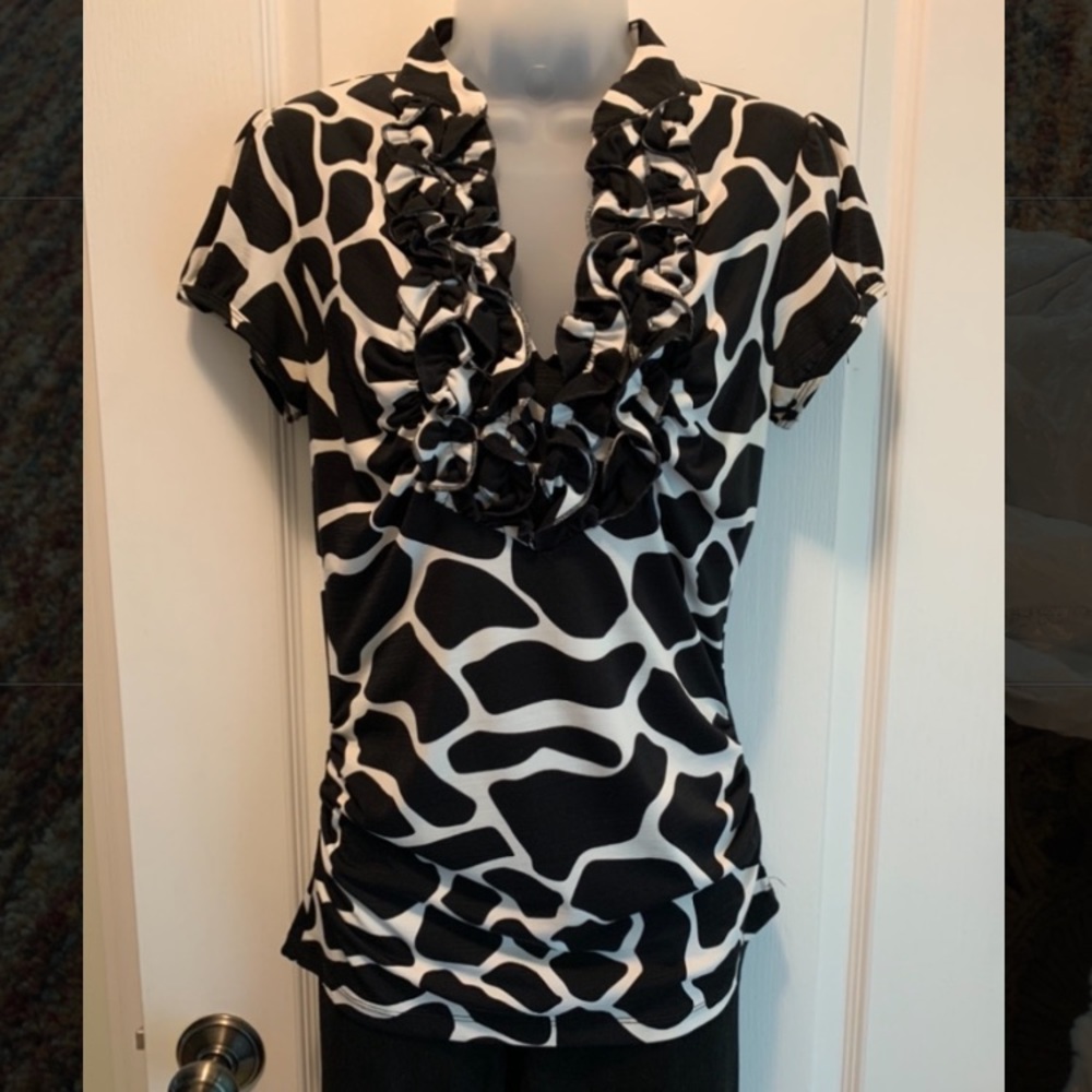 Women’s HS (HeartSoul) Short Sleeve Blouse